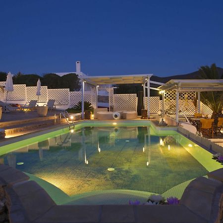 Blue Dolphin Antiparos Villas And Suites Agios Georgios  Dış mekan fotoğraf