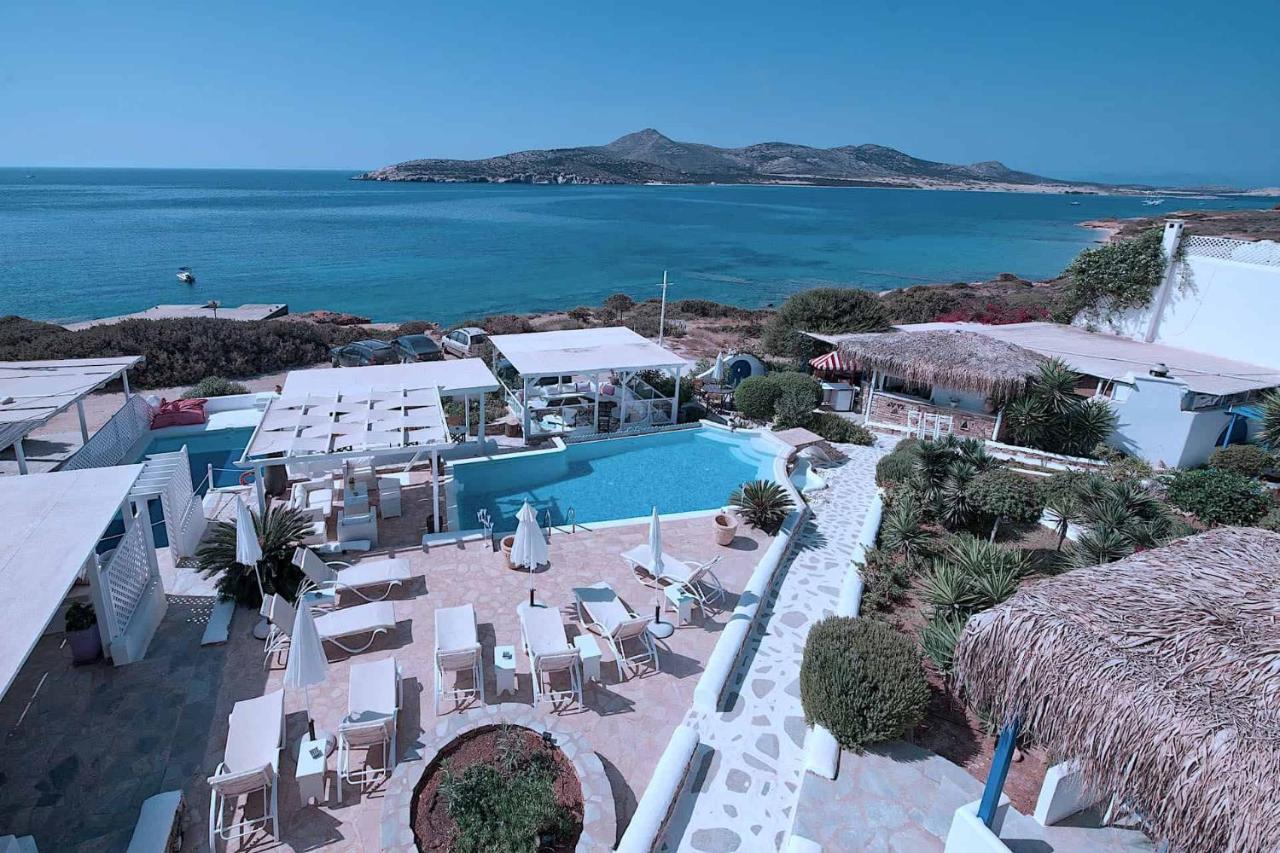 Blue Dolphin Antiparos Villas And Suites Agios Georgios  Dış mekan fotoğraf