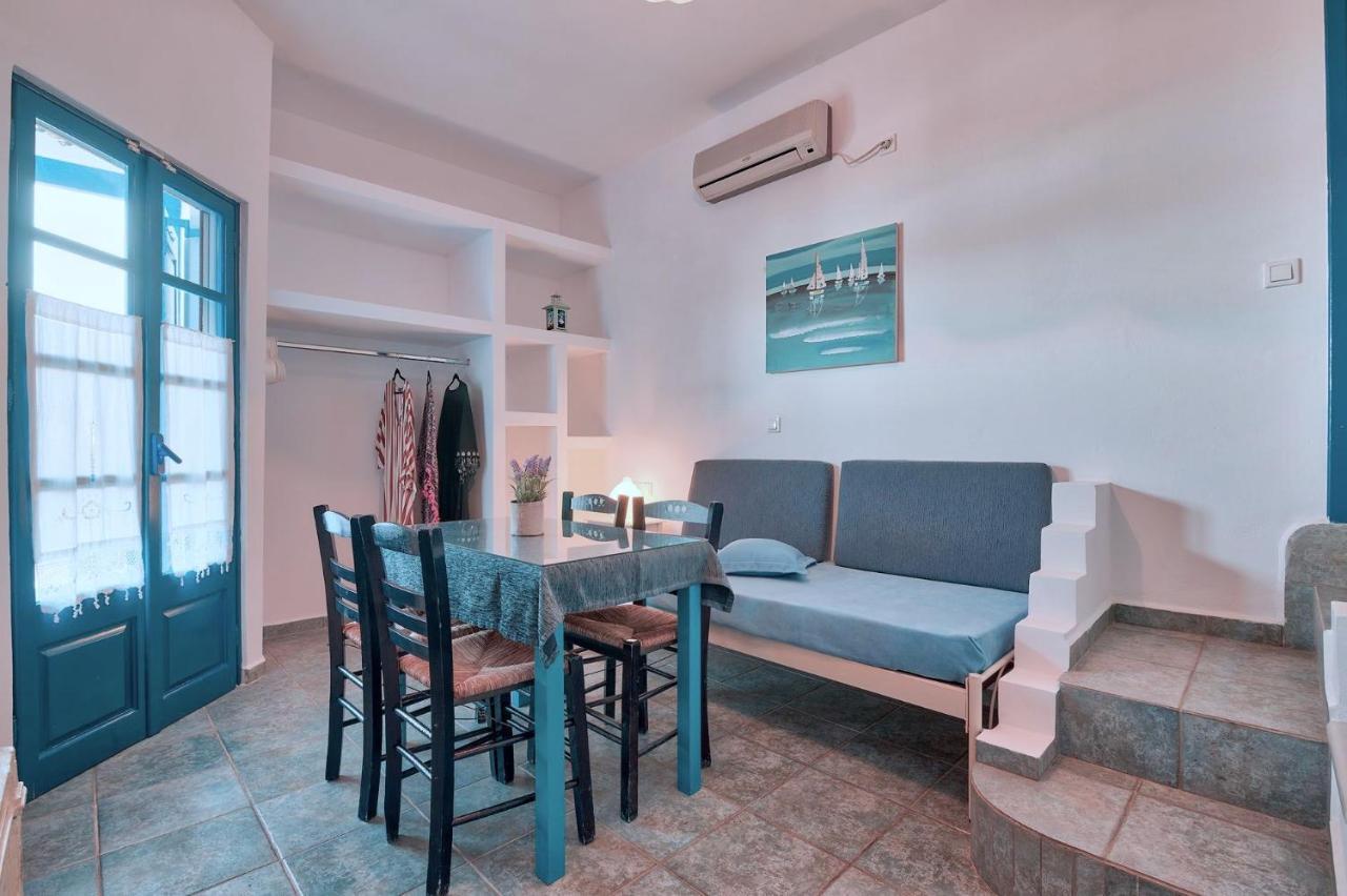 Blue Dolphin Antiparos Villas And Suites Agios Georgios  Dış mekan fotoğraf