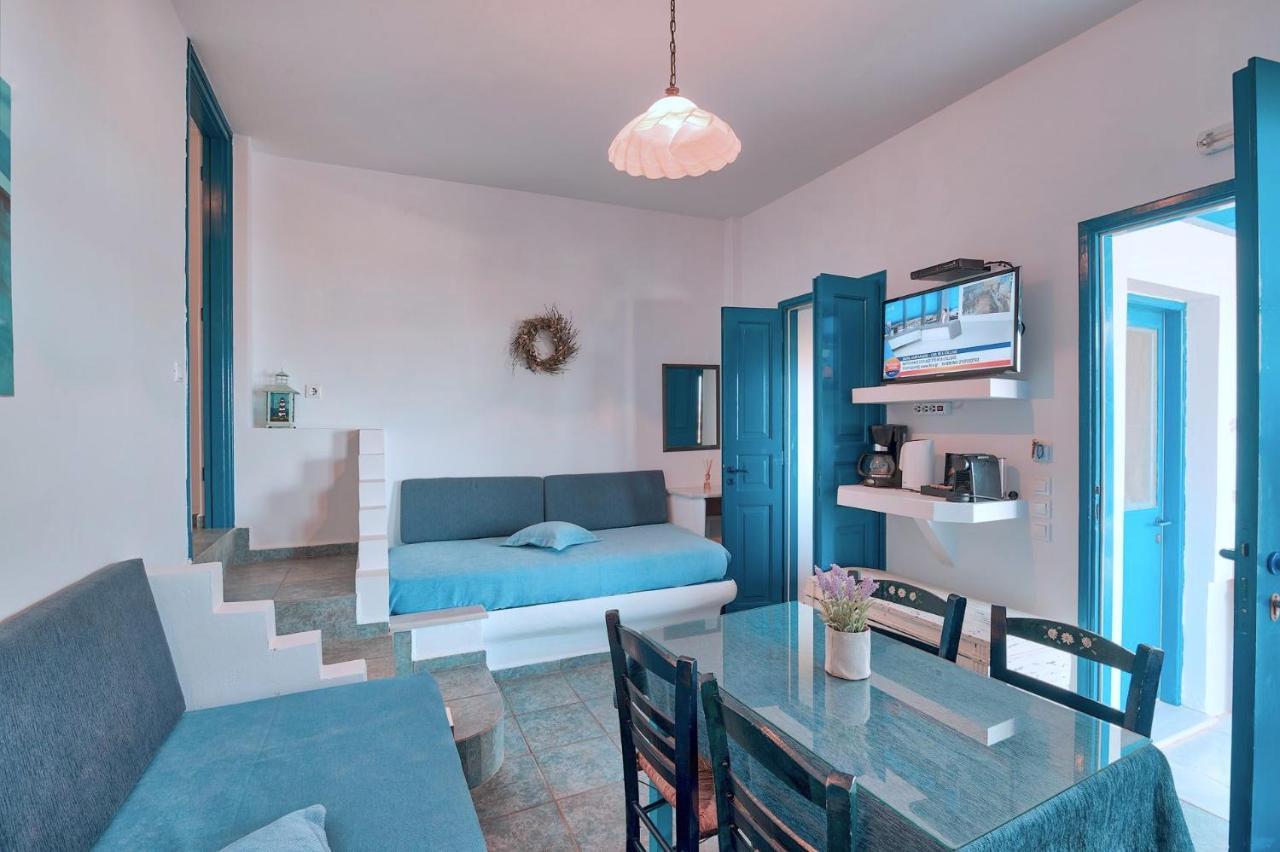 Blue Dolphin Antiparos Villas And Suites Agios Georgios  Dış mekan fotoğraf
