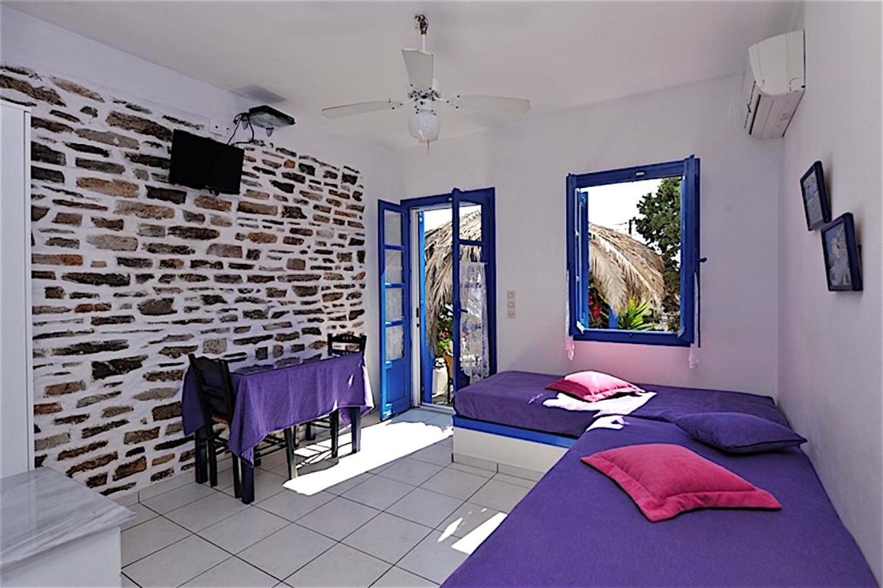 Blue Dolphin Antiparos Villas And Suites Agios Georgios  Dış mekan fotoğraf