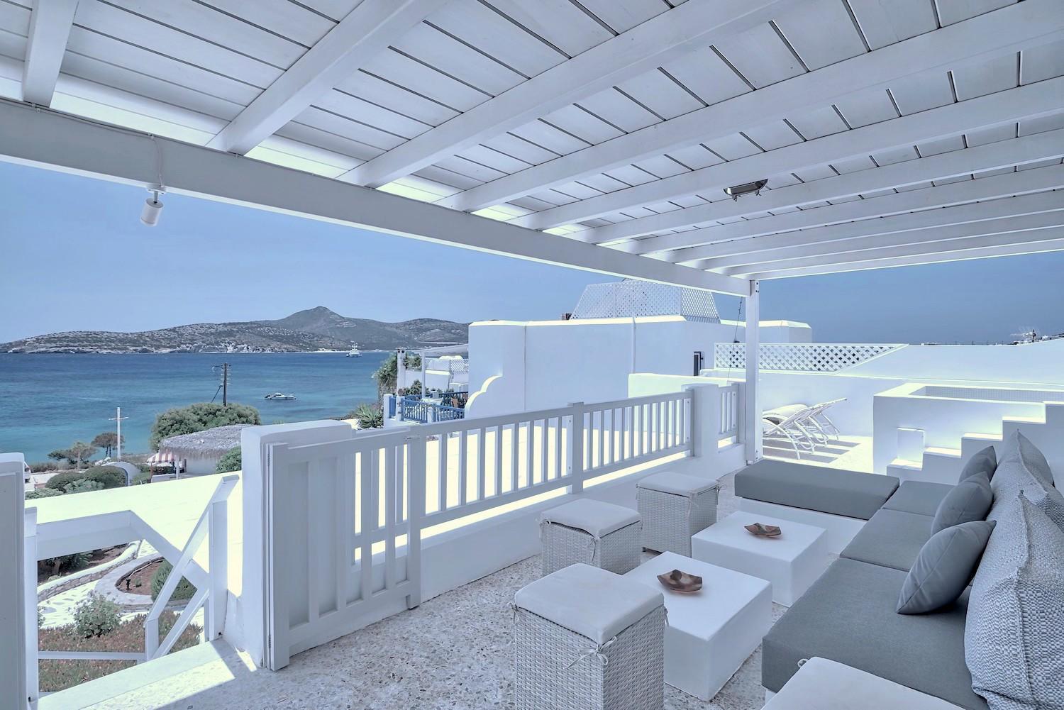Blue Dolphin Antiparos Villas And Suites Agios Georgios  Dış mekan fotoğraf