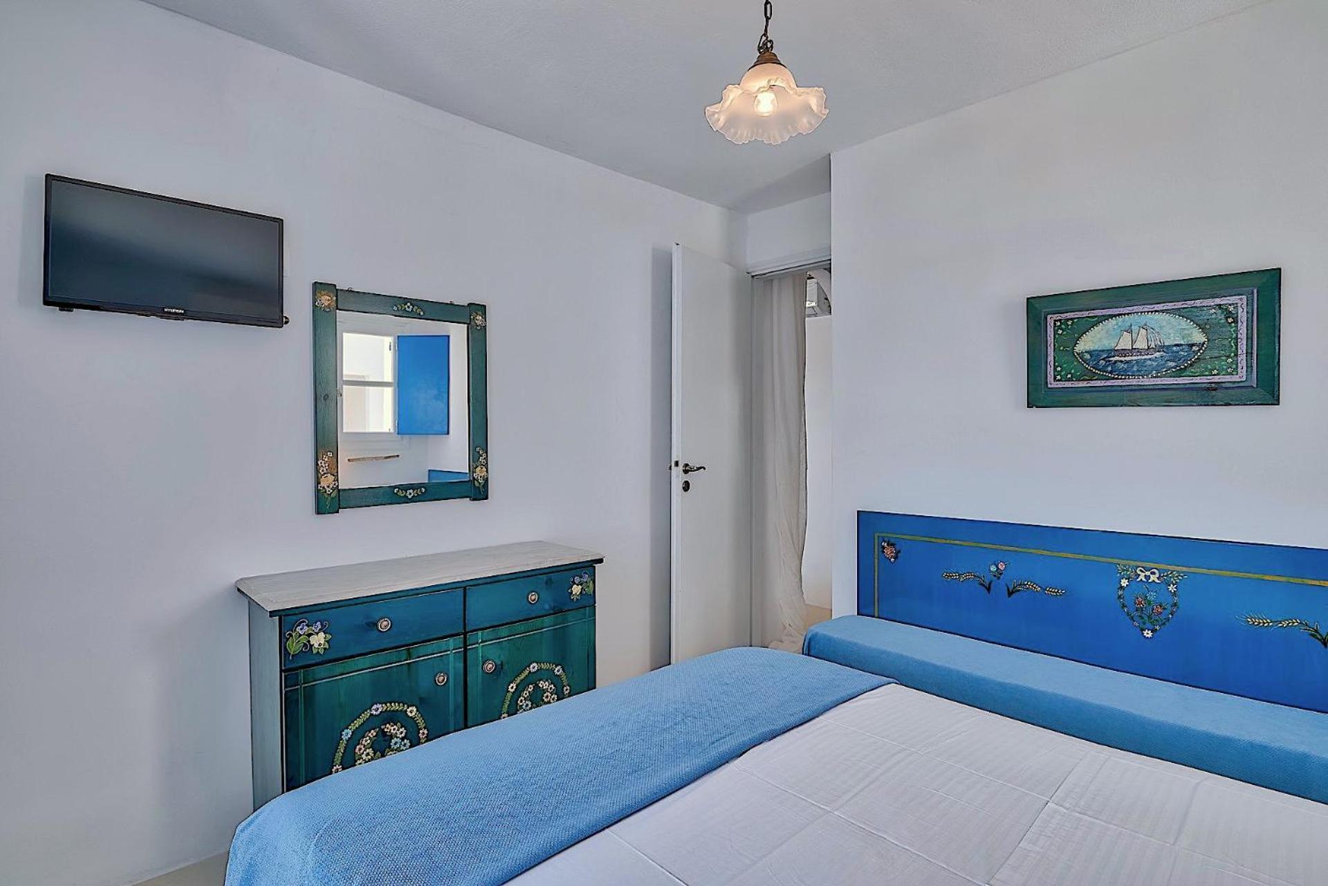 Blue Dolphin Antiparos Villas And Suites Agios Georgios  Dış mekan fotoğraf