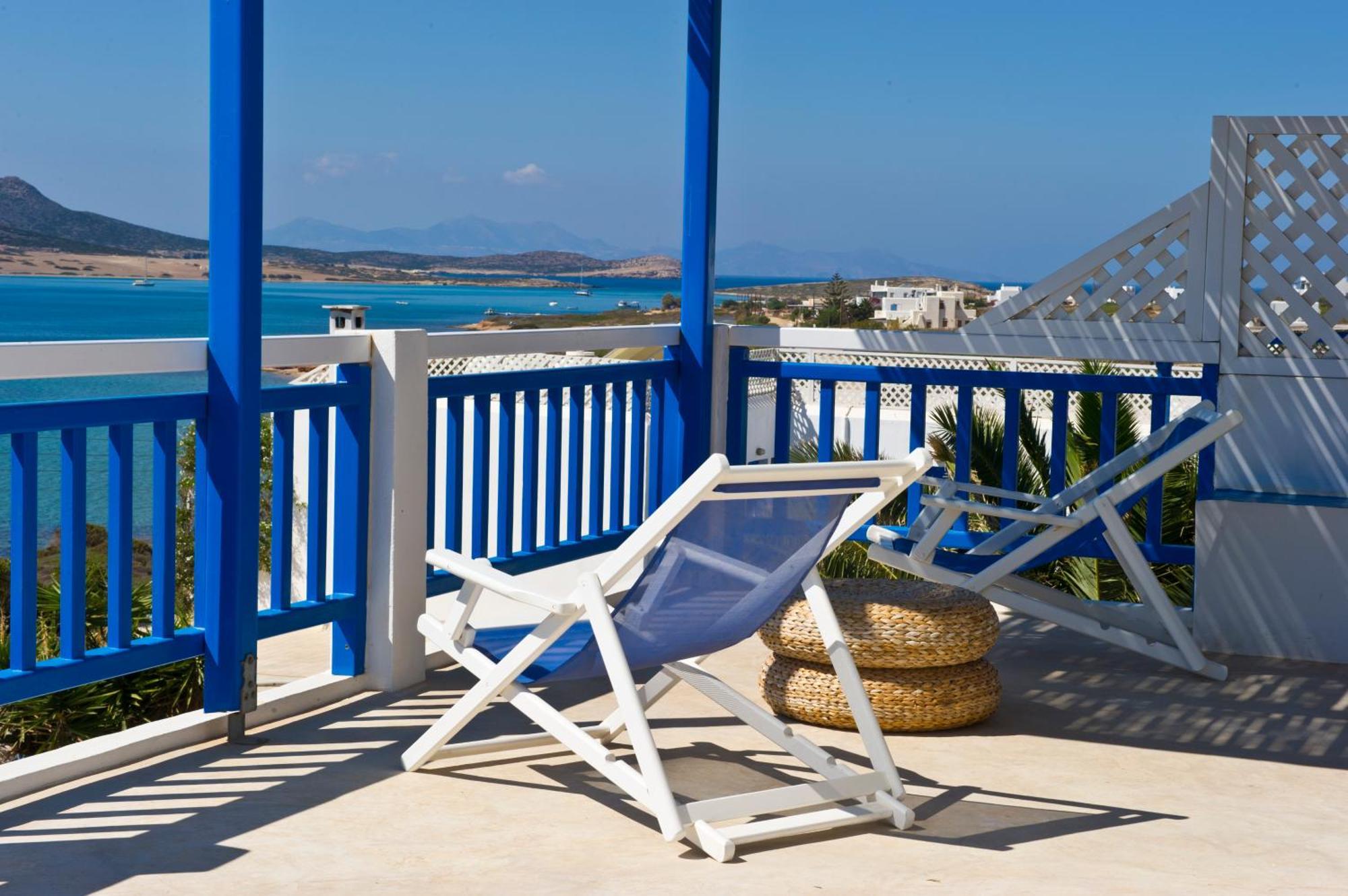 Blue Dolphin Antiparos Villas And Suites Agios Georgios  Dış mekan fotoğraf